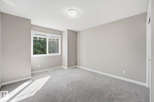 #9 94 Longview Dr, Spruce Grove, AB - Indoor Photo Showing Other Room
