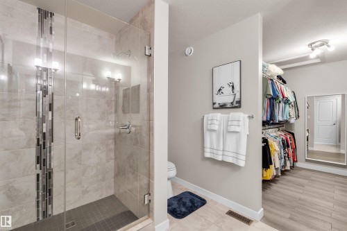 11 Rolston Close, Leduc, AB - Indoor Photo Showing Bathroom
