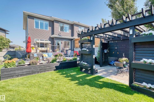 11 Rolston Close, Leduc, AB - Outdoor