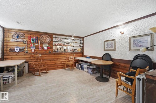 15204 75A Street Nw, Edmonton, AB - Indoor Photo Showing Other Room