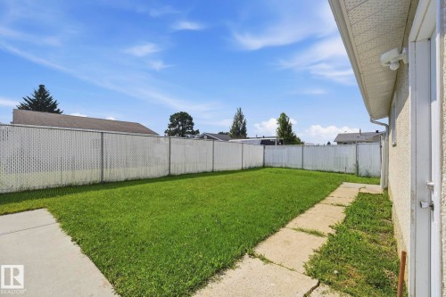 15204 75A Street Nw, Edmonton, AB - Outdoor With Backyard