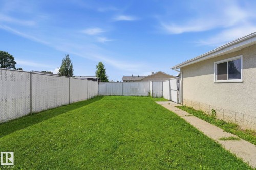 15204 75A Street Nw, Edmonton, AB - Outdoor