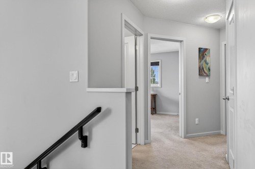 22068 95 Avenue Nw, Edmonton, AB - Indoor Photo Showing Other Room