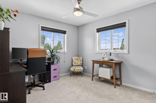 22068 95 Avenue Nw, Edmonton, AB - Indoor Photo Showing Office