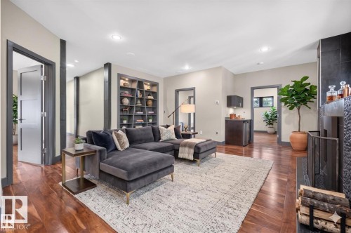 11908 41A Avenue Nw, Edmonton, AB - Indoor Photo Showing Living Room