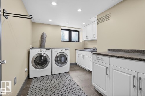 11908 41A Avenue Nw, Edmonton, AB - Indoor Photo Showing Laundry Room