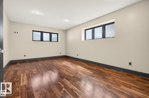 11908 41A Avenue Nw, Edmonton, AB - Indoor Photo Showing Other Room