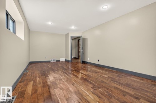 11908 41A Avenue Nw, Edmonton, AB - Indoor Photo Showing Other Room