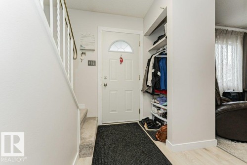 10B Callingwood Court Nw, Edmonton, AB - Indoor