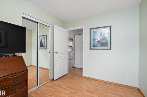 10972 35 Avenue Nw, Edmonton, AB - Indoor Photo Showing Other Room