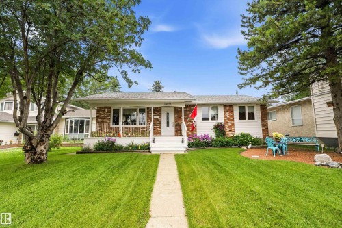 10972 35 Avenue Nw, Edmonton, AB - Outdoor With Deck Patio Veranda With Facade