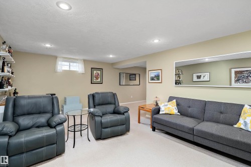 10972 35 Avenue Nw, Edmonton, AB - Indoor Photo Showing Basement