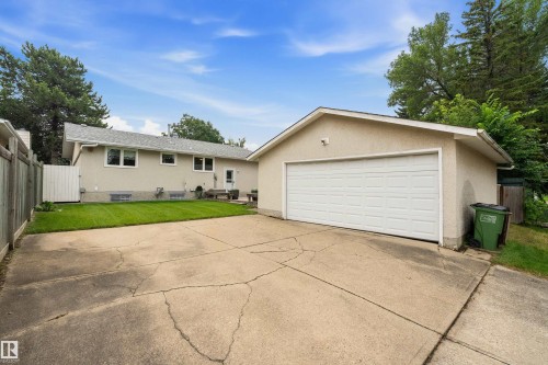 10972 35 Avenue Nw, Edmonton, AB - Outdoor With Exterior