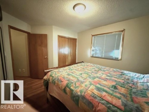 212 West Liberty Crescent, Millet, AB - Indoor Photo Showing Bedroom