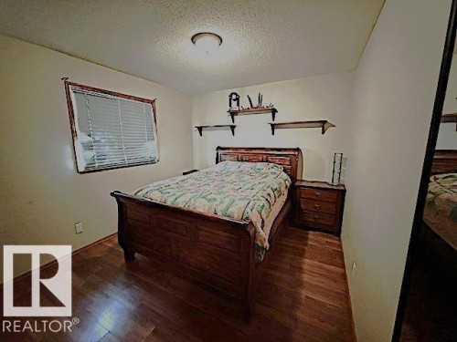 212 West Liberty Crescent, Millet, AB - Indoor Photo Showing Bedroom