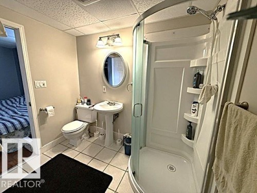 3 piece bath - 212 West Liberty Crescent, Millet, AB - Indoor Photo Showing Bathroom
