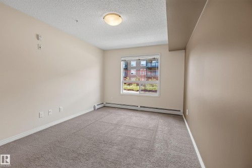 #104 13907 136 St Nw, Edmonton, AB - Indoor Photo Showing Other Room