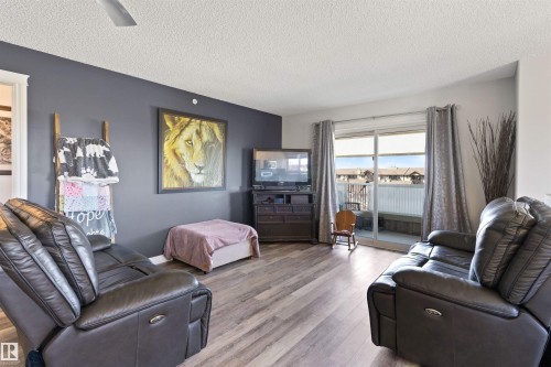 #411B 6 Spruce Ridge Dr, Spruce Grove, AB - Indoor Photo Showing Living Room