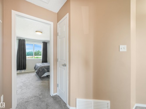 3635 11 Street Nw, Edmonton, AB - Indoor Photo Showing Other Room