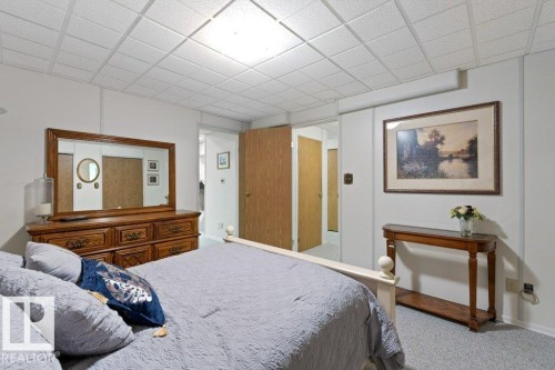 15 Lucien Drive, St. Albert, AB - Indoor Photo Showing Bedroom