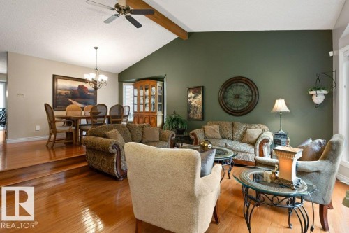 15 Lucien Drive, St. Albert, AB - Indoor Photo Showing Living Room
