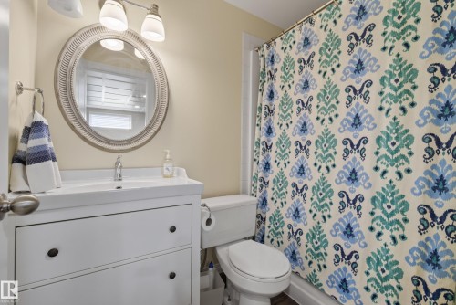 76 Leyland Way, Spruce Grove, AB - Indoor Photo Showing Bathroom