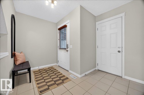 18069 89 Street Nw, Edmonton, AB - Indoor Photo Showing Other Room