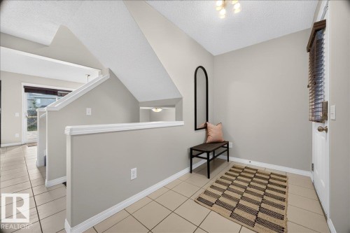 18069 89 Street Nw, Edmonton, AB - Indoor Photo Showing Other Room