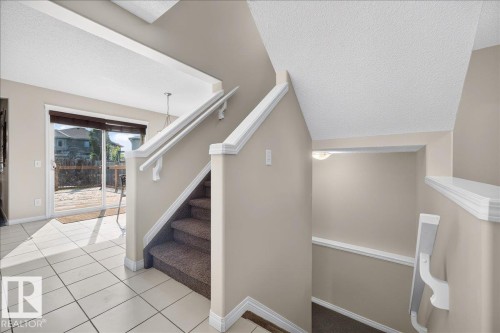 18069 89 Street Nw, Edmonton, AB - Indoor Photo Showing Other Room