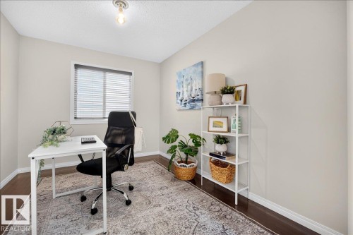 18069 89 Street Nw, Edmonton, AB - Indoor Photo Showing Office