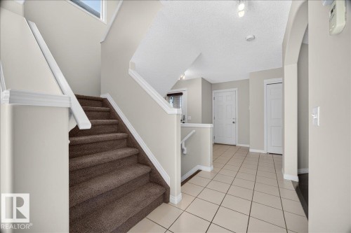 18069 89 Street Nw, Edmonton, AB - Indoor Photo Showing Other Room