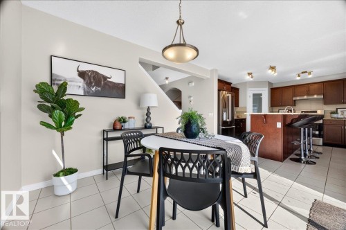 18069 89 Street Nw, Edmonton, AB - Indoor Photo Showing Dining Room