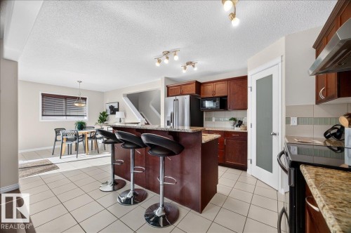 18069 89 Street Nw, Edmonton, AB - Indoor Photo Showing Kitchen