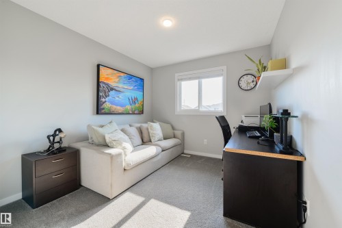 2617 Maple Way Nw, Edmonton, AB - Indoor Photo Showing Office