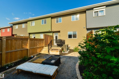 2617 Maple Way Nw, Edmonton, AB - Outdoor With Exterior