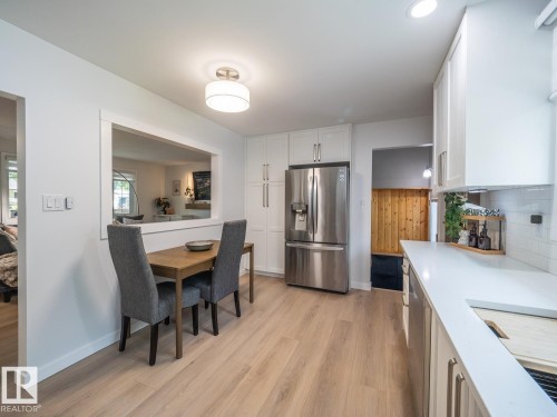 37 Springfield Crescent, St. Albert, AB - Indoor
