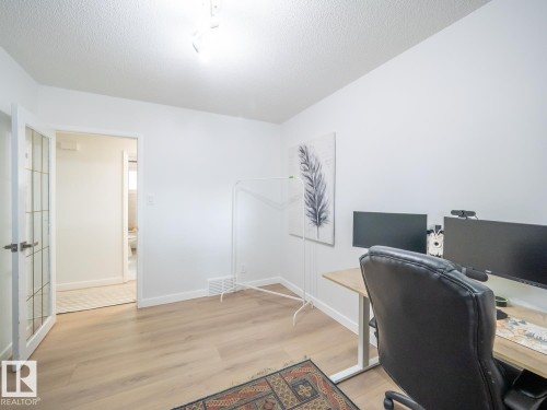37 Springfield Crescent, St. Albert, AB - Indoor Photo Showing Office