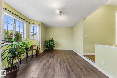 13148 151 Avenue Nw, Edmonton, AB - Indoor Photo Showing Other Room