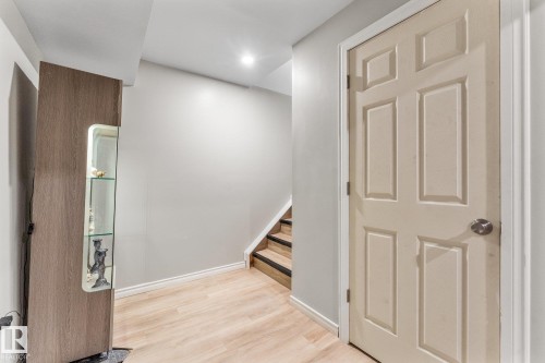 13148 151 Avenue Nw, Edmonton, AB - Indoor Photo Showing Other Room