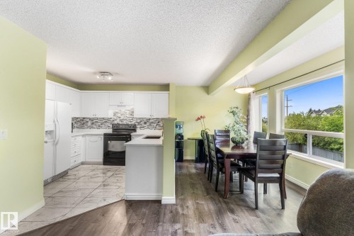 13148 151 Avenue Nw, Edmonton, AB - Indoor Photo Showing Dining Room