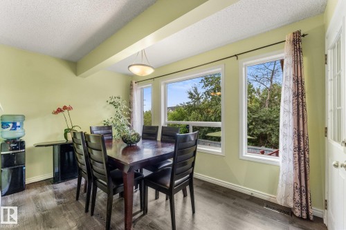 13148 151 Avenue Nw, Edmonton, AB - Indoor Photo Showing Dining Room