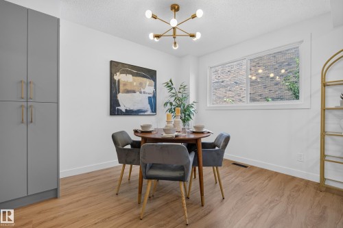 3320 130A Avenue Nw, Edmonton, AB - Indoor Photo Showing Dining Room