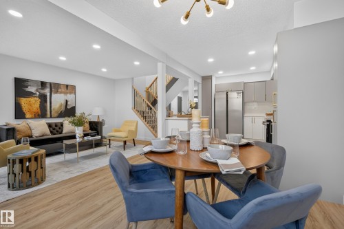 3320 130A Avenue Nw, Edmonton, AB - Indoor