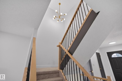 3320 130A Avenue Nw, Edmonton, AB - Indoor Photo Showing Other Room