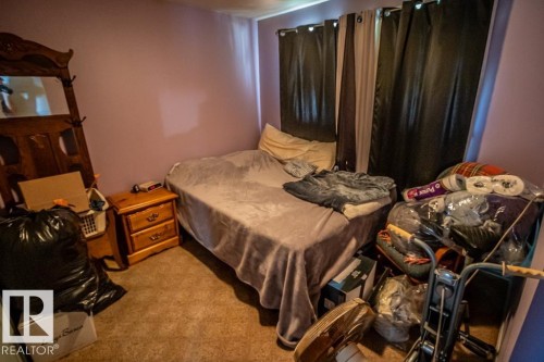 Image quality insufficient for description - 5009 47 Ave, St. Paul Town, AB - Indoor Photo Showing Bedroom