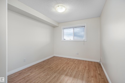 #408A 6 Spruce Ridge Dr, Spruce Grove, AB - Indoor Photo Showing Other Room