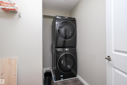 #408A 6 Spruce Ridge Dr, Spruce Grove, AB - Indoor Photo Showing Laundry Room
