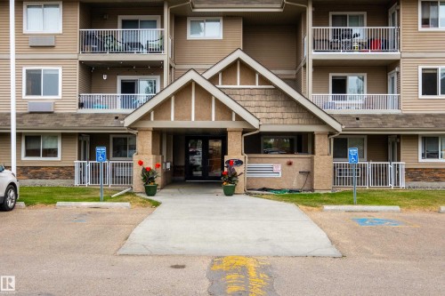 #408A 6 Spruce Ridge Dr, Spruce Grove, AB - Outdoor With Facade
