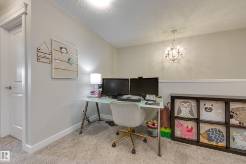 9932 223 Street Nw, Edmonton, AB - Indoor Photo Showing Office