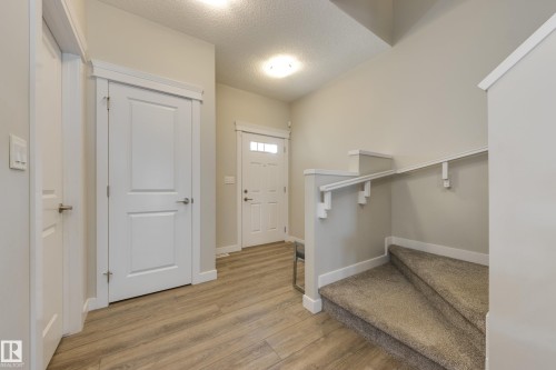 9932 223 Street Nw, Edmonton, AB - Indoor Photo Showing Other Room